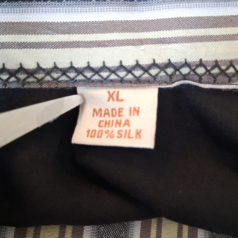 Tommy Bahama 100% Silk Button Down Long-Sleeve Shirt Stripe Black Tan Mens Sz XL - Picture 7 of 16